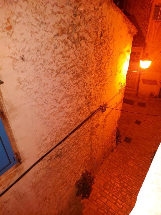 Ferienwohnung Nona Marija Rovinj Exterior foto